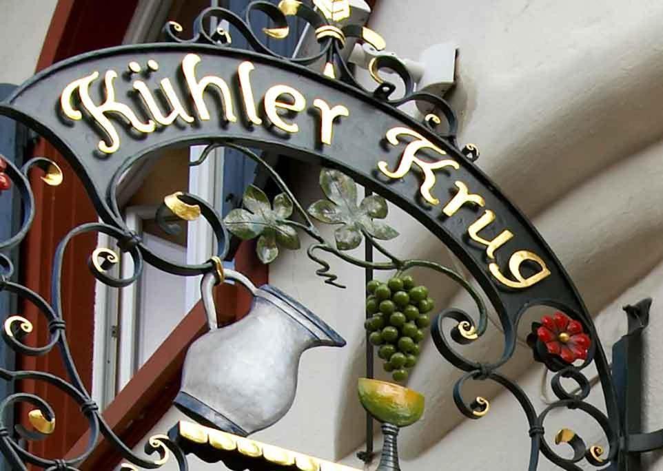 Hotel Kuehler Krug Friburgo em Brisgóvia Exterior foto